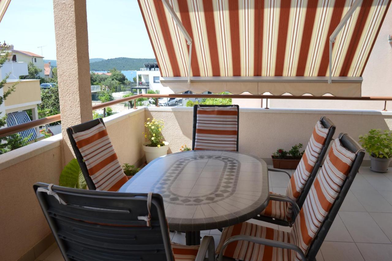 Apartment Svrco Zaboric Buitenkant foto
