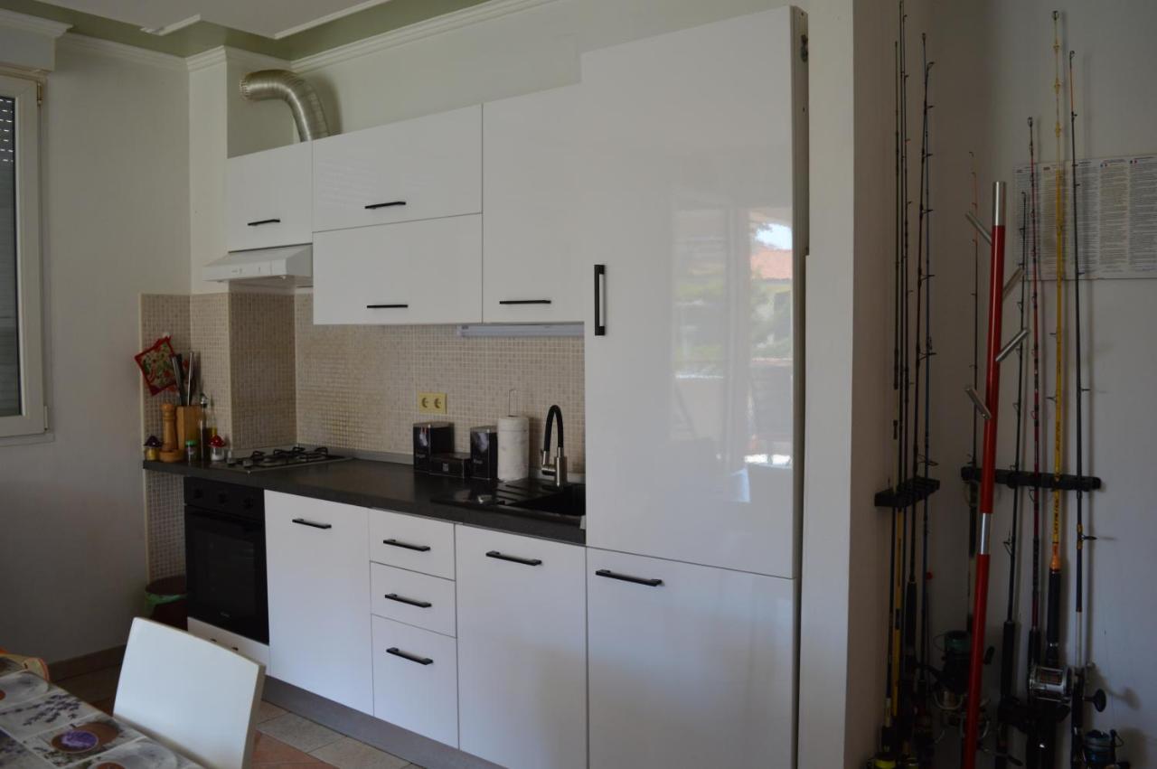 Apartment Svrco Zaboric Buitenkant foto